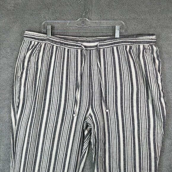 Old Navy Striped Linen Pants Plus Size - Picture 3 of 13